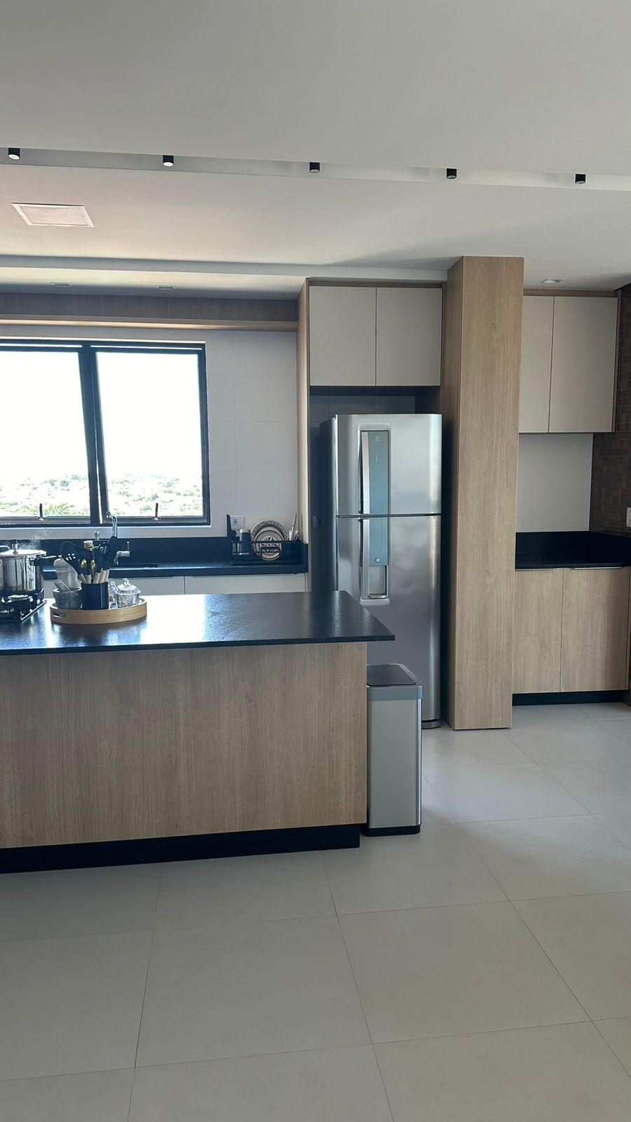 APARTAMENTO COM 124,18 M2 AREA PRIVATIVA E 194,26 M2 AREA UTIL CASCAVEL PR, localizado em Cascavel - PR