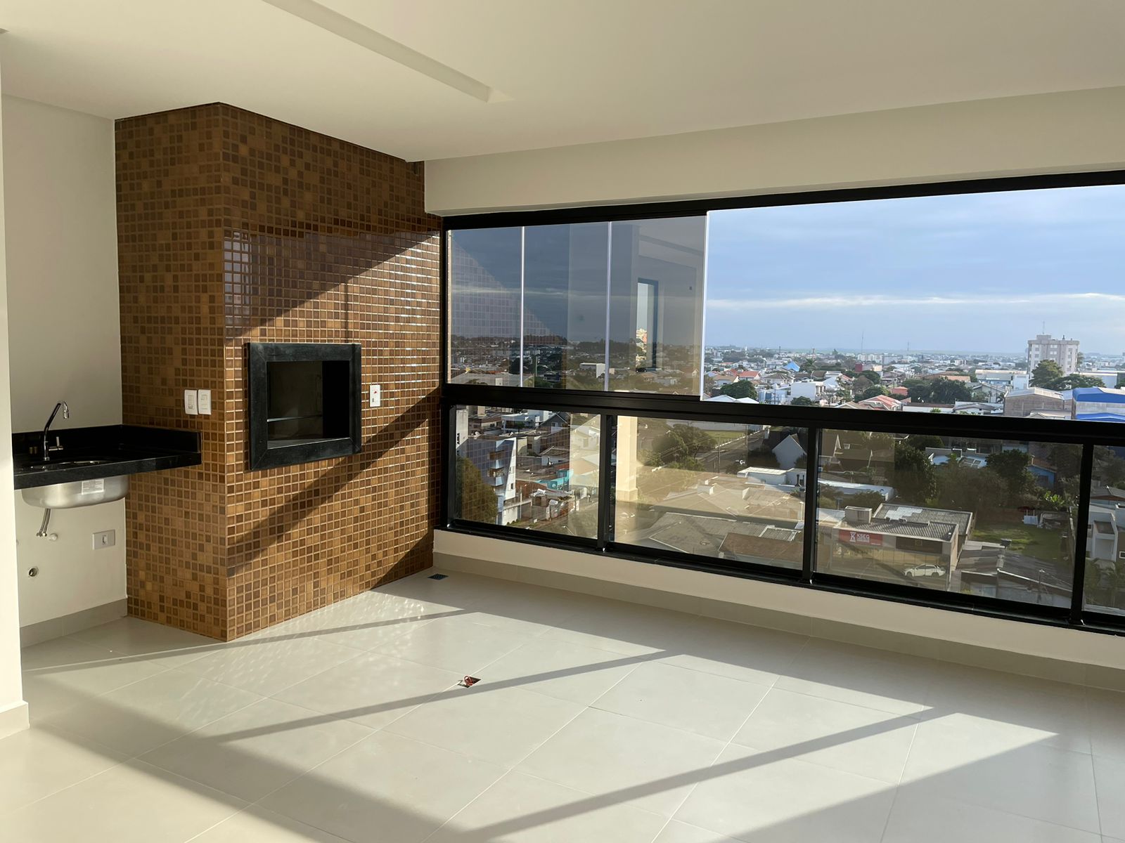 APARTAMENTO COM 124,18 M2 AREA PRIVATIVA E 194,26 M2 AREA UTIL CASCAVEL PR, localizado em Cascavel - PR