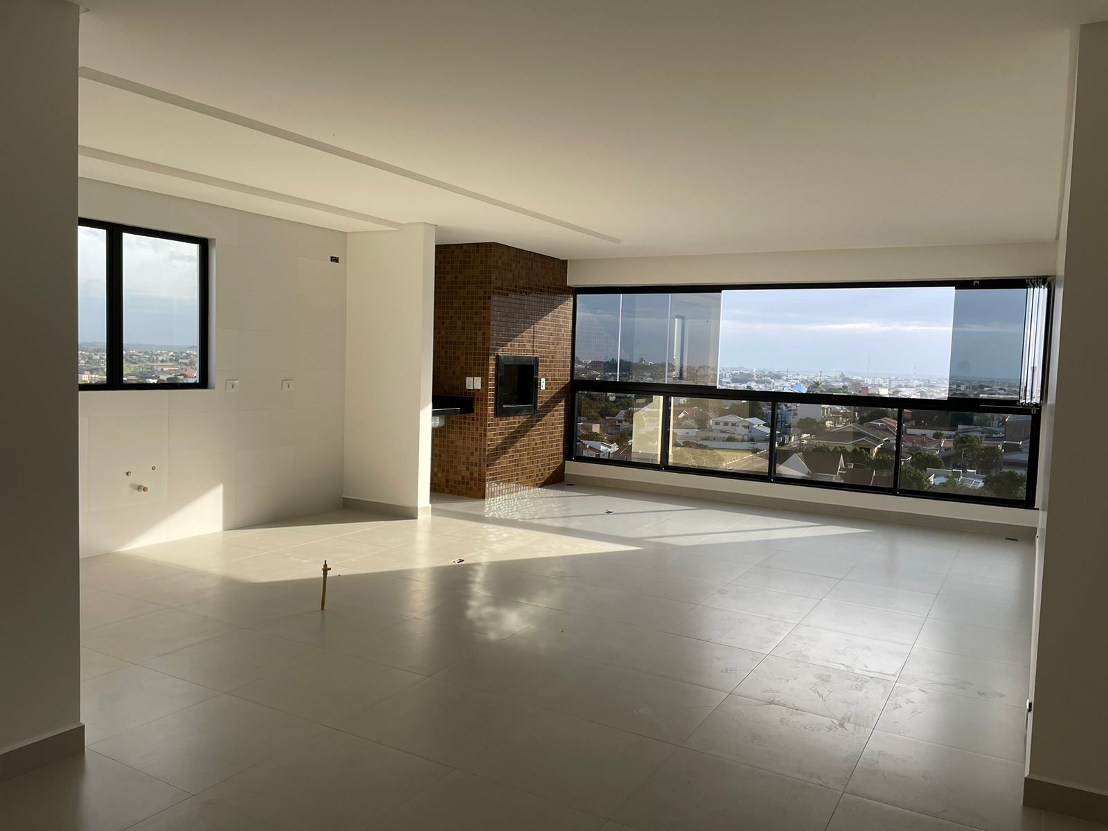 APARTAMENTO COM 124,18 M2 AREA PRIVATIVA E 194,26 M2 AREA UTIL CASCAVEL PR, localizado em Cascavel - PR