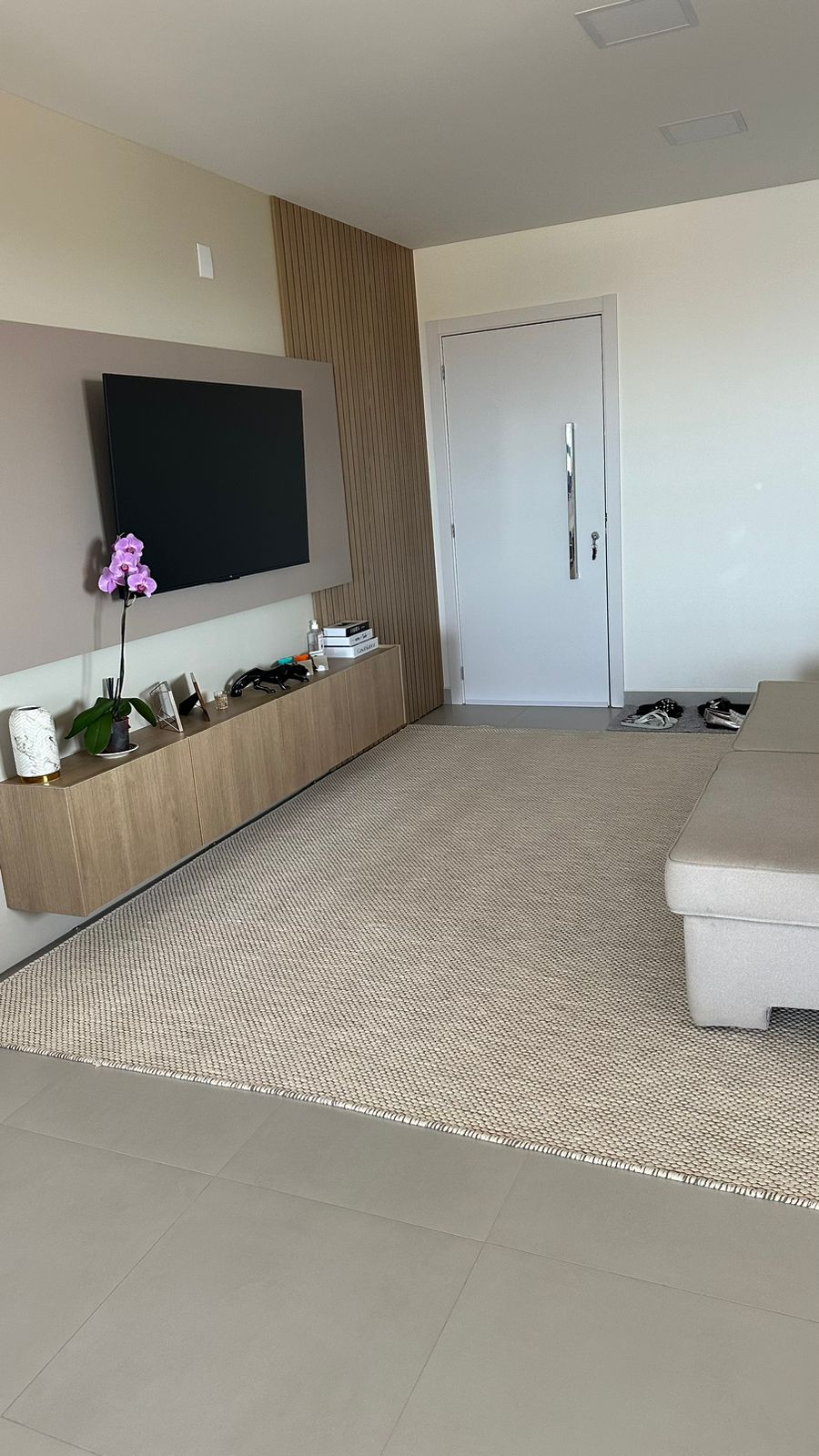 APARTAMENTO COM 124,18 M2 AREA PRIVATIVA E 194,26 M2 AREA UTIL CASCAVEL PR, localizado em Cascavel - PR