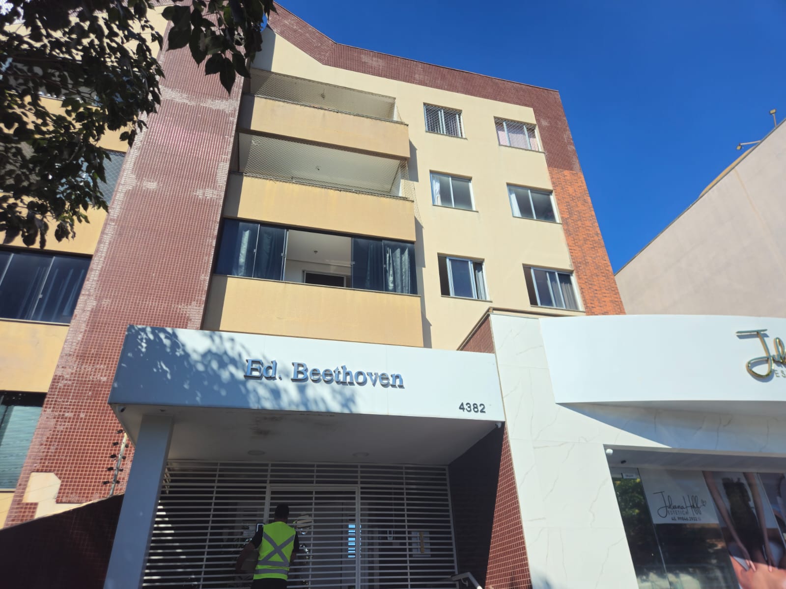 APARTAMENTO COM 112,14 M2 REGIAO CENTRAL CASCAVEL /PR EDIFICIO BEETOVEN
