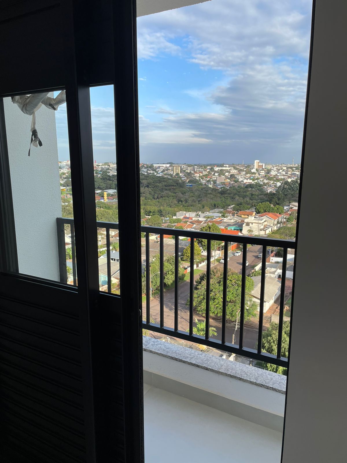 APARTAMENTO COM 124,18 M2 AREA PRIVATIVA E 194,26 M2 AREA UTIL CASCAVEL PR, localizado em Cascavel - PR