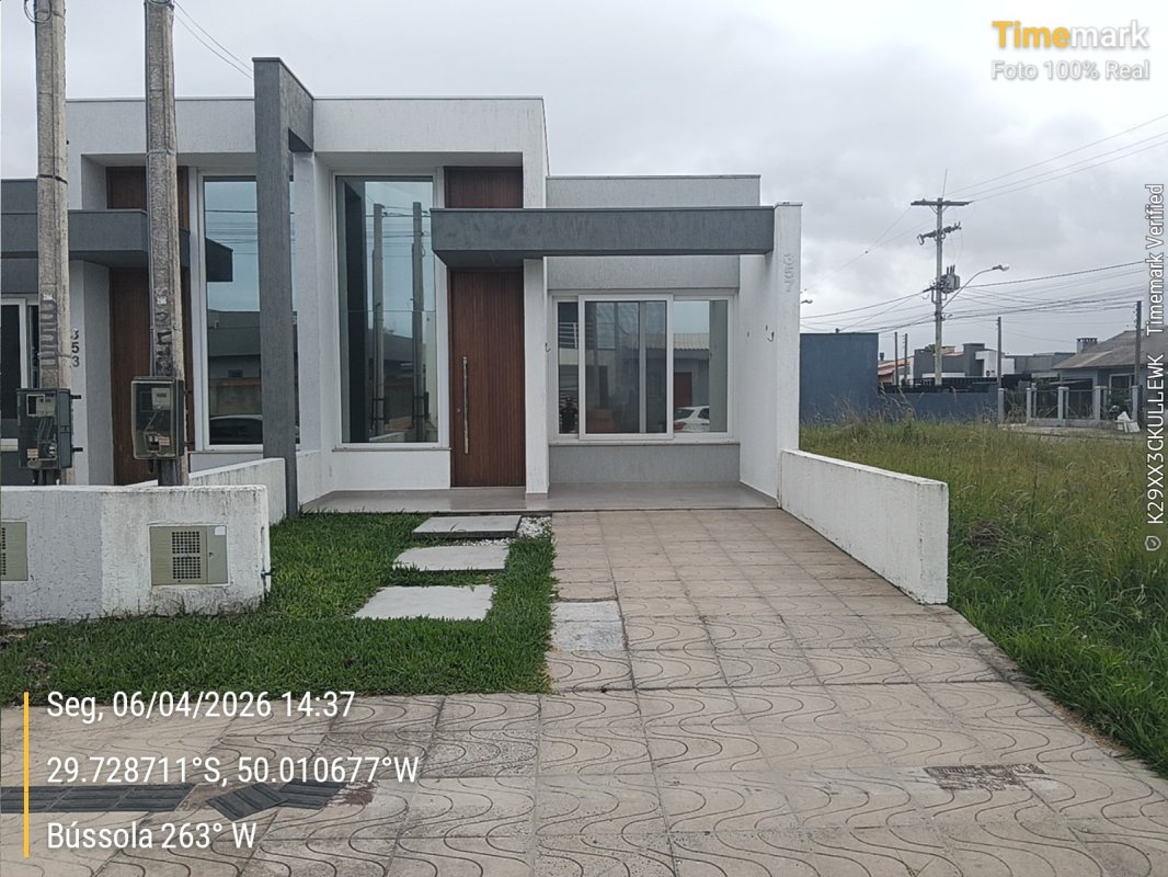 Terreno De 137,50 M2 Praia Guarani - Capão Da Canoa Rs ( Imovel Com 79,40m2), localizado em Capão Da Canoa - RS