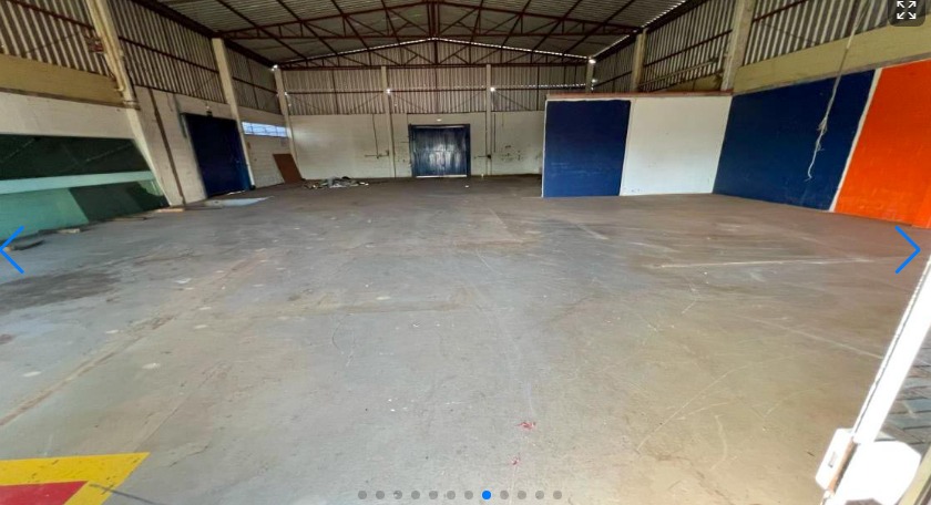 Barracão Comercial Em Medianeira - Pr Rua Florença, 121 • 607,00m² Medianeira - Pr, localizado em Medianeira - PR, bairro Medianeira