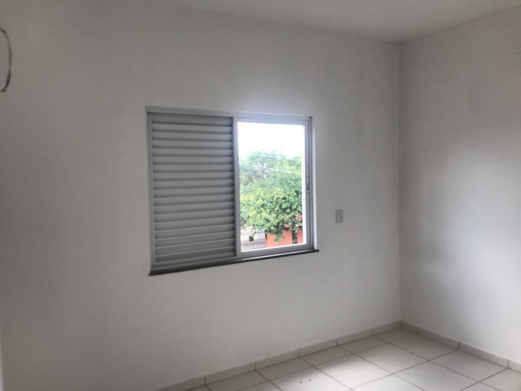 12 Apartamentos Em Arapongas Pr -( 2 Blocos De 6 Aptos), localizado em Arapongas - PR