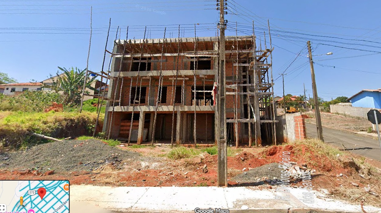 TERRENO COM 307 m2 em  IBAITI PR ( com construção não averbada e não acabada)