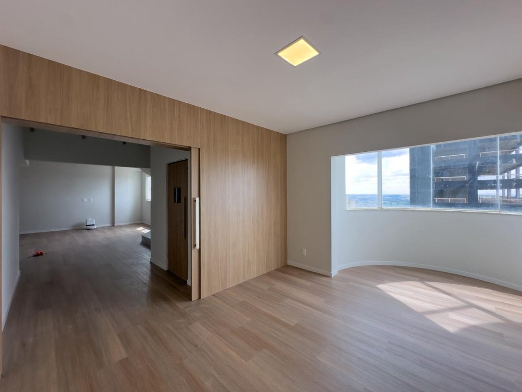 Apto Triplex - Edificio Grand Ville - Cascavel Pr ( 544 M2 Area Privativa ), localizado em Cascavel - PR, bairro Centro