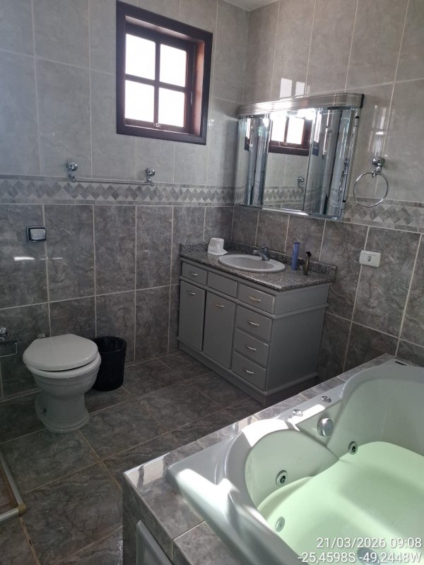 Casa / Sobrado Com 549 M2 - Curitiba Pr ( Jardim Guabirotuba ), localizado em Curitiba - PR, bairro Jardim Guabirotuba
